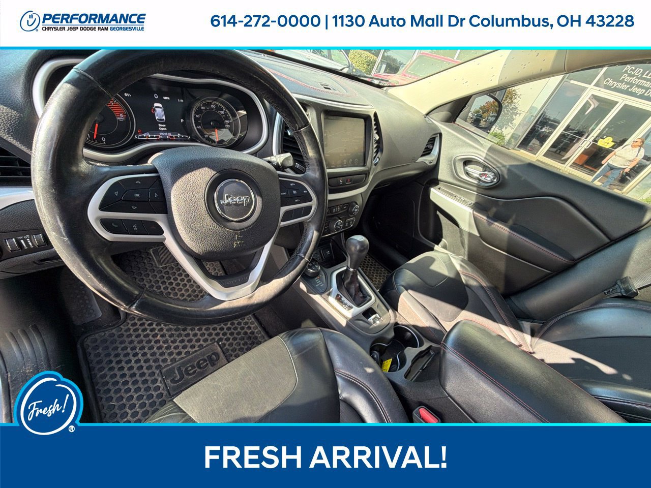 Used 2018 Jeep Cherokee Trailhawk w/ Comfort/Convenience Group AWD/4WD image 20