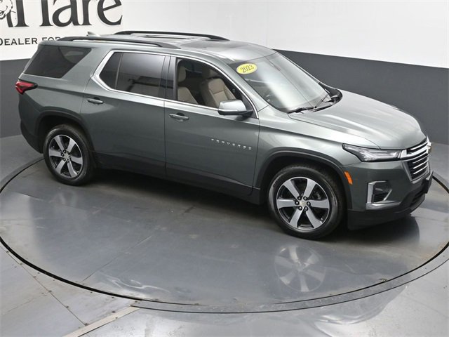 Used 2023 Chevrolet Traverse LT w/ LT Premium Package image 40