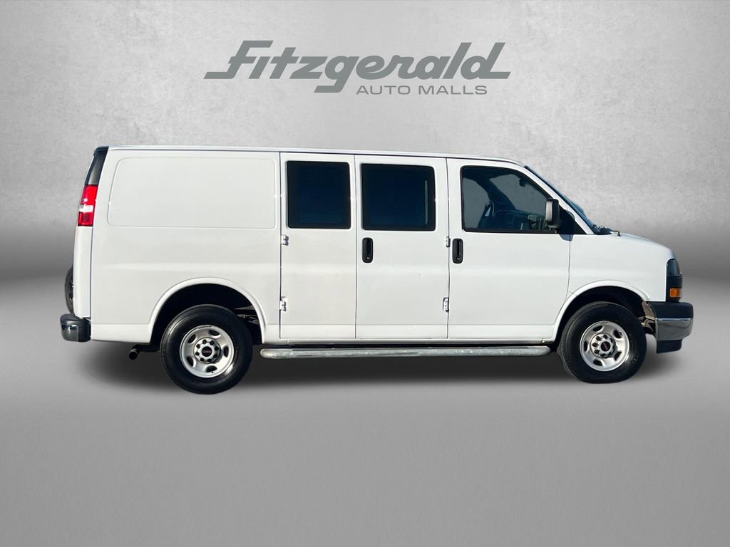Used 2024 GMC Savana 2500 w/ Driver Convenience Package RWD image 3