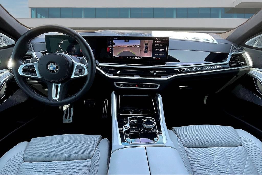 Used 2025 BMW X6 M60i AWD/4WD image 7