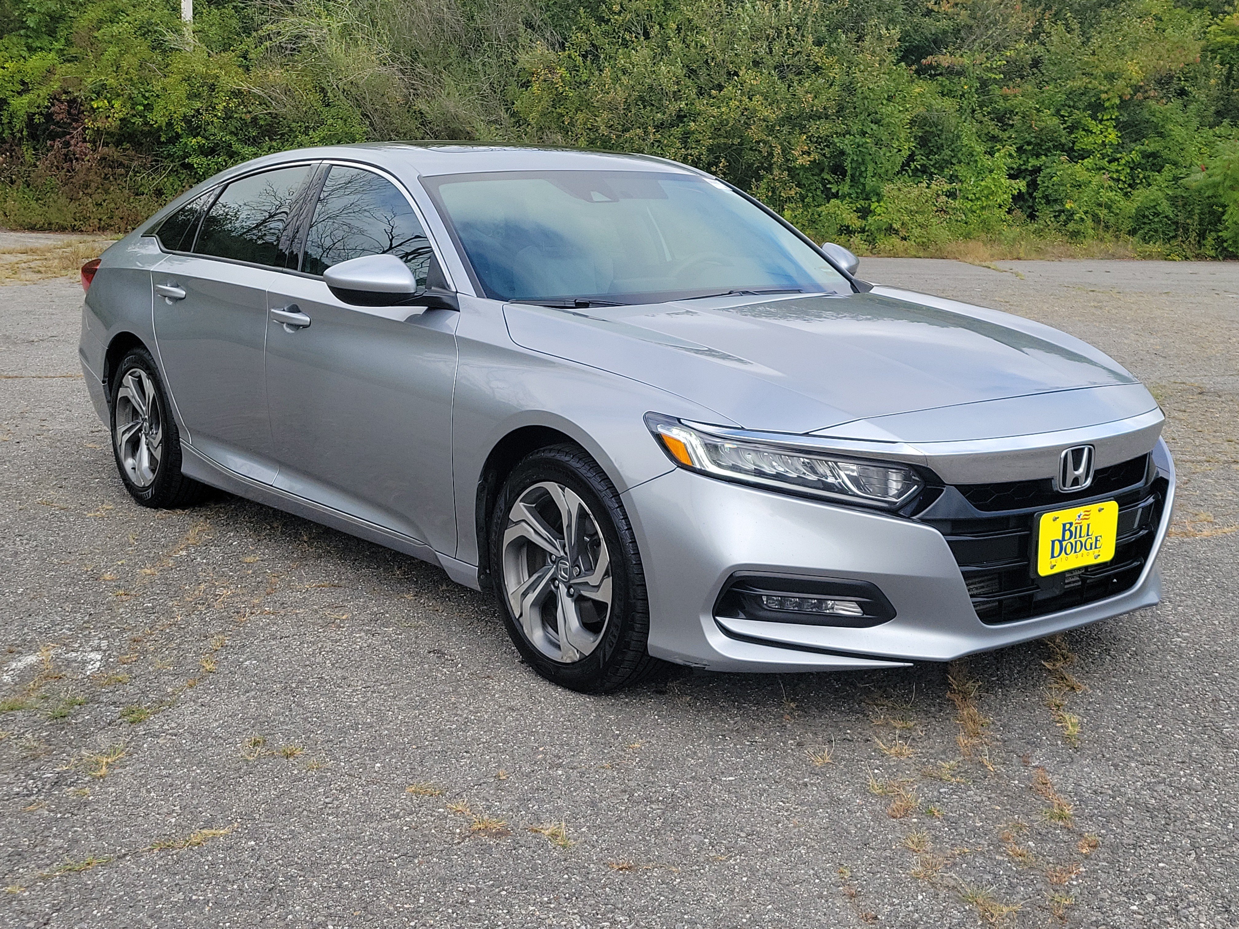 Used 2018 Honda Accord EX image 3