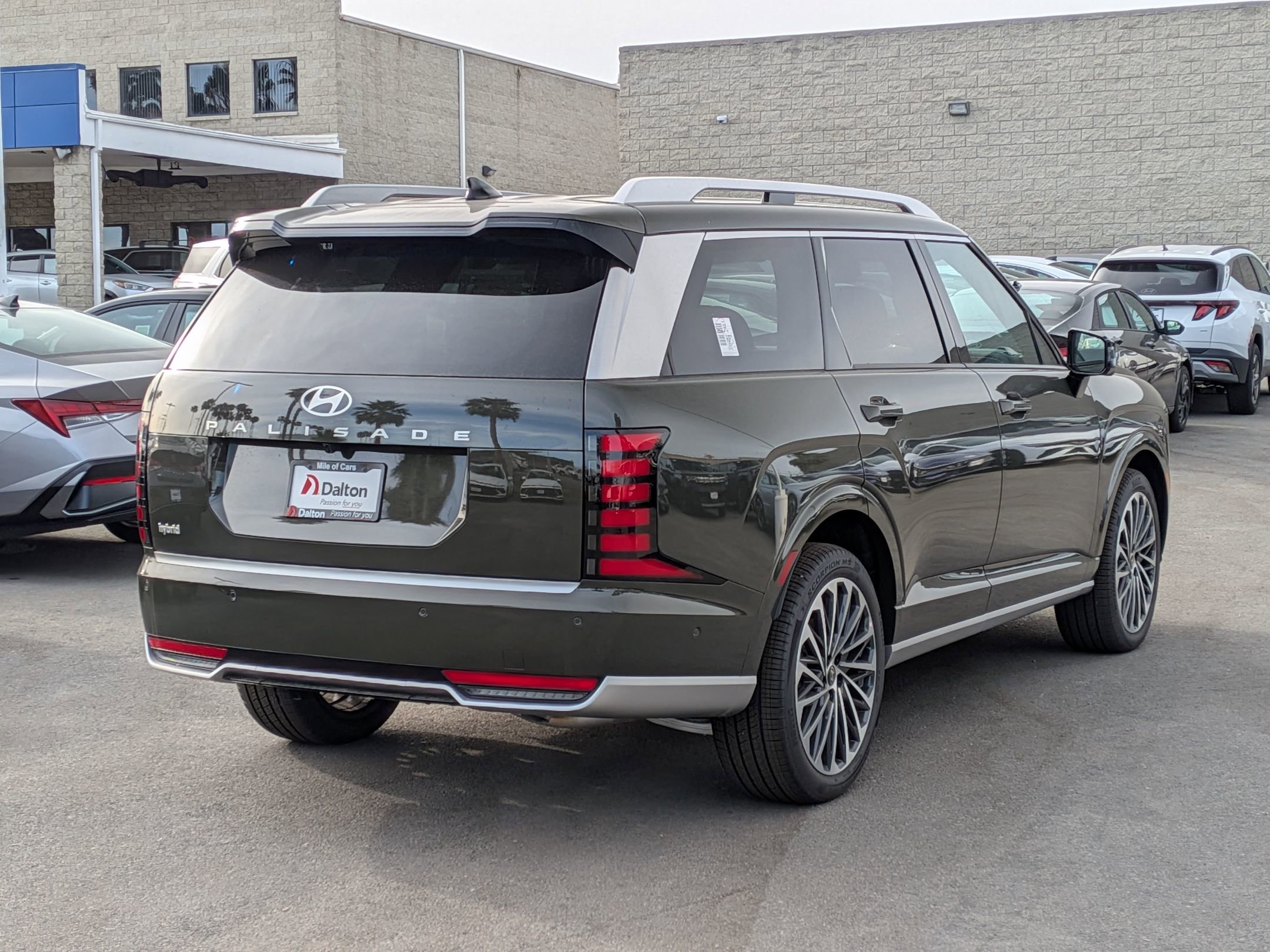New 2026 Hyundai Palisade Calligraphy FWD image 4