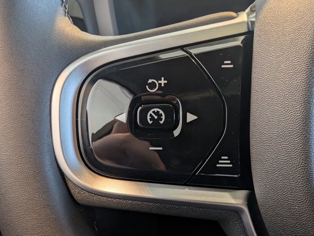 New 2026 Volvo V60 B5 Cross Country Ultra w/ Protection Package Premier image 17