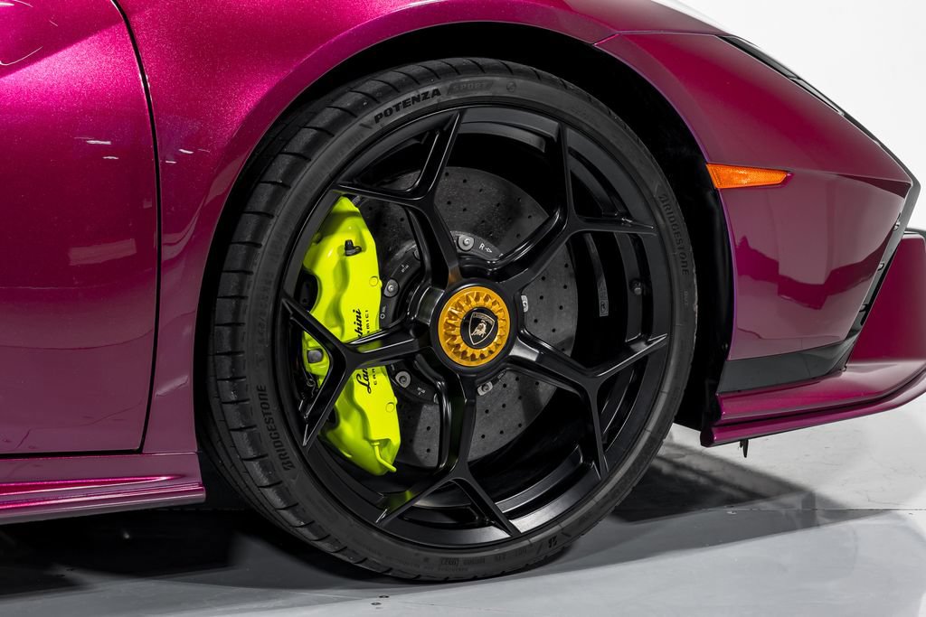 Used 2023 Lamborghini Huracan Tecnica RWD image 46