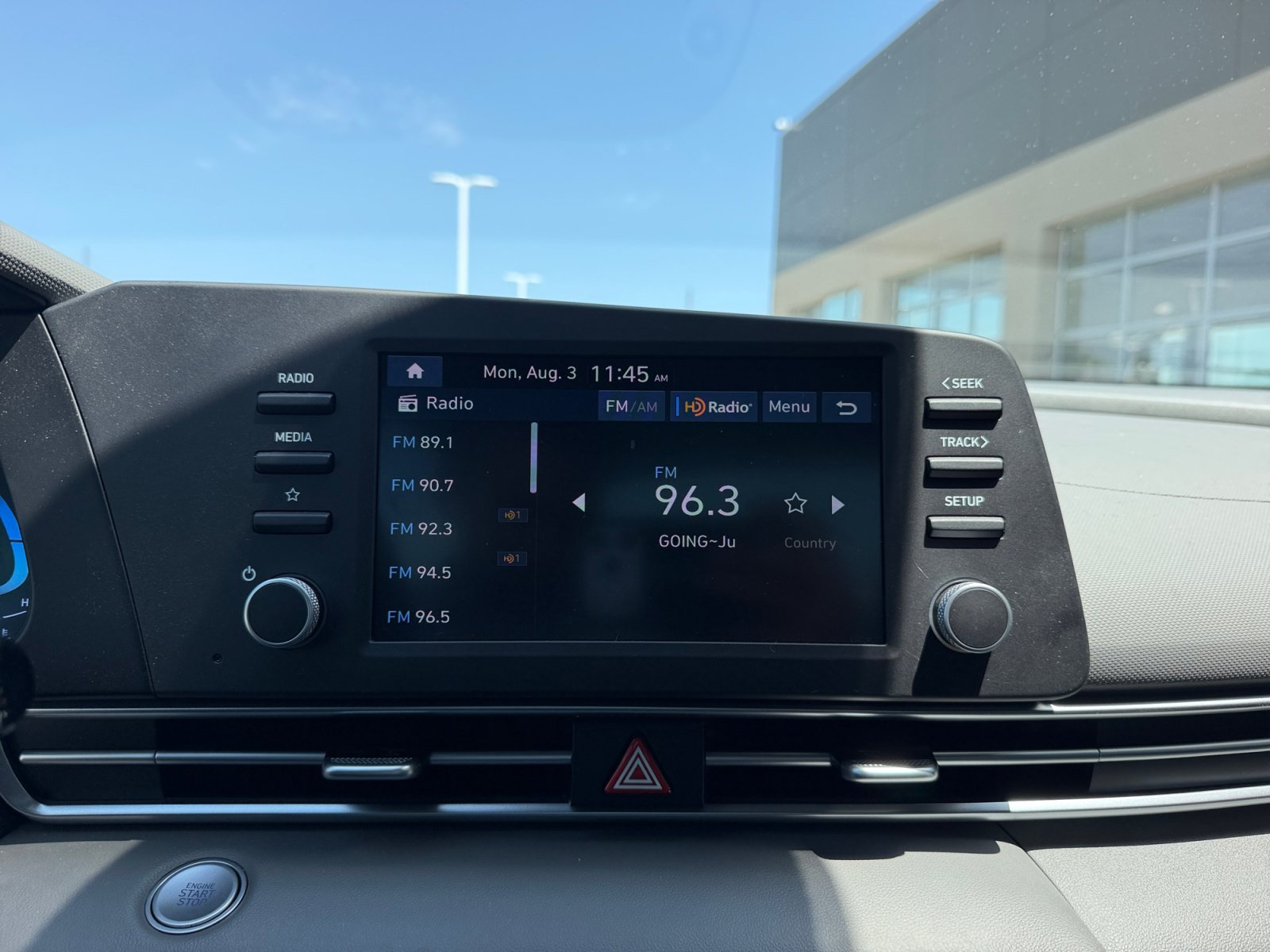 Used 2025 Hyundai Elantra Sport FWD image 12