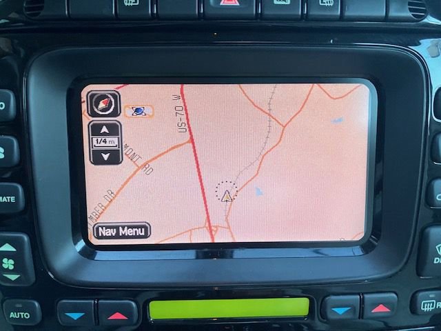 Used 2005 Jaguar XJ8 image 19