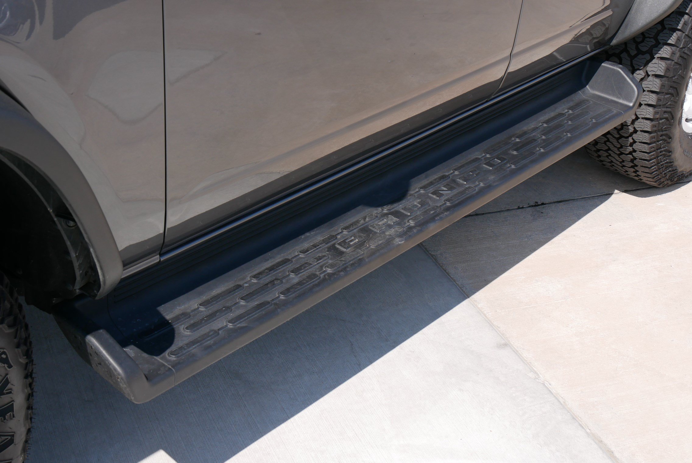 Used 2025 Ford Bronco Heritage Edition AWD/4WD image 39