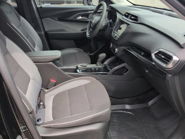 Used 2023 Chevrolet TrailBlazer LT FWD image 29
