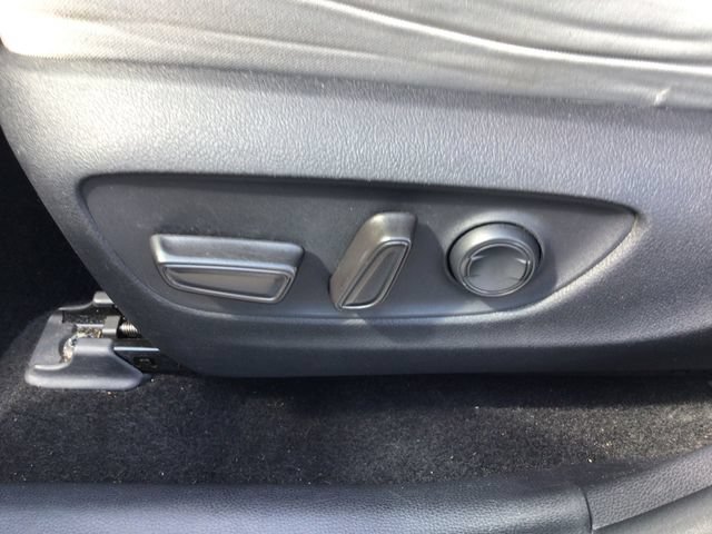 Used 2019 Toyota RAV4 XLE w/ Convenience Package AWD/4WD image 25