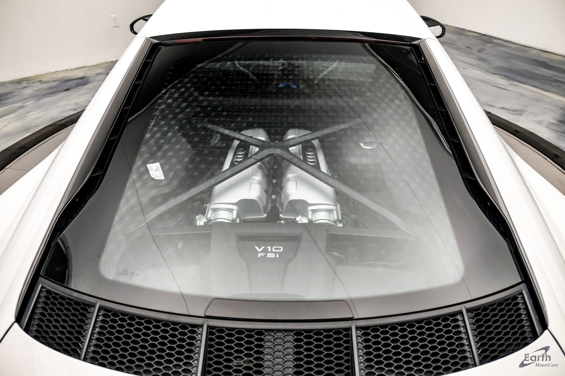 Used 2018 Audi R8 V10 RWD image 20
