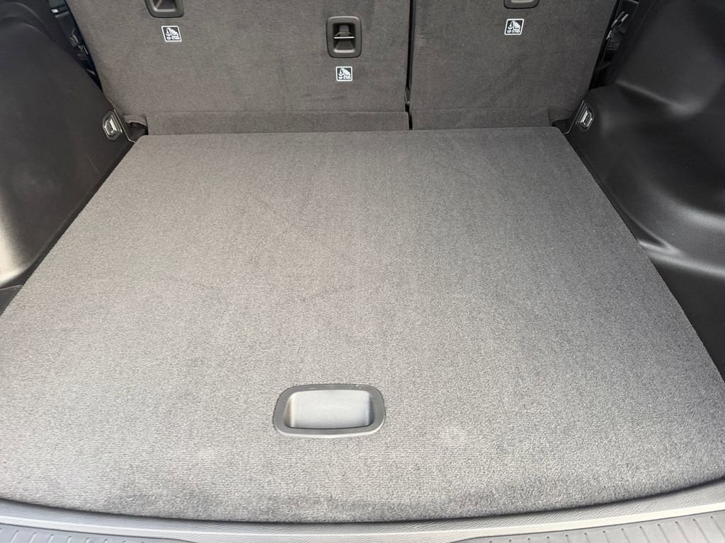 New 2026 Jeep Grand Cherokee Laredo image 17