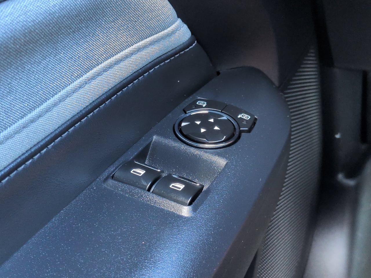 Used 2025 Ford Mustang GT RWD image 20