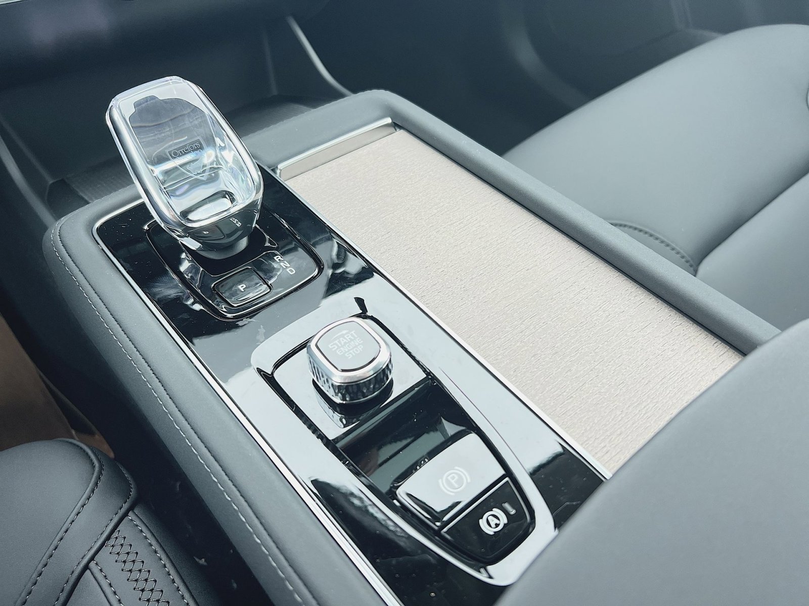 New 2026 Volvo XC90 B6 Plus w/ Protection Package Premier image 22