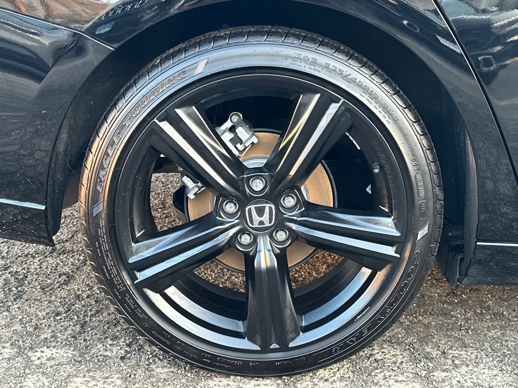 Certified 2025 Honda Accord Sport image 7