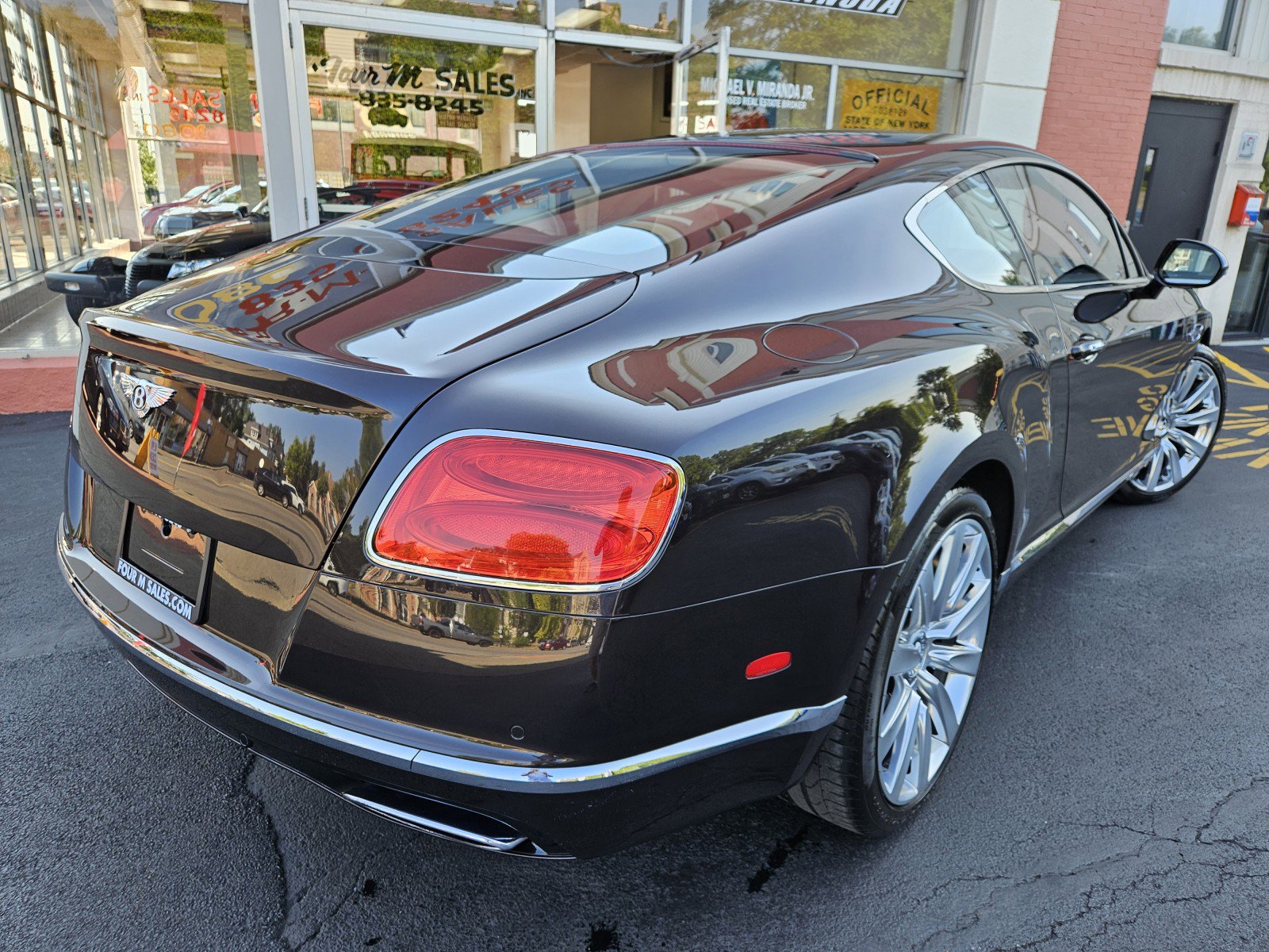 Used 2016 Bentley Continental GT image 12