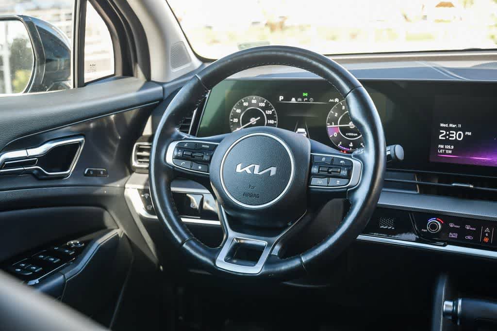 Used 2023 Kia Sportage SX image 12