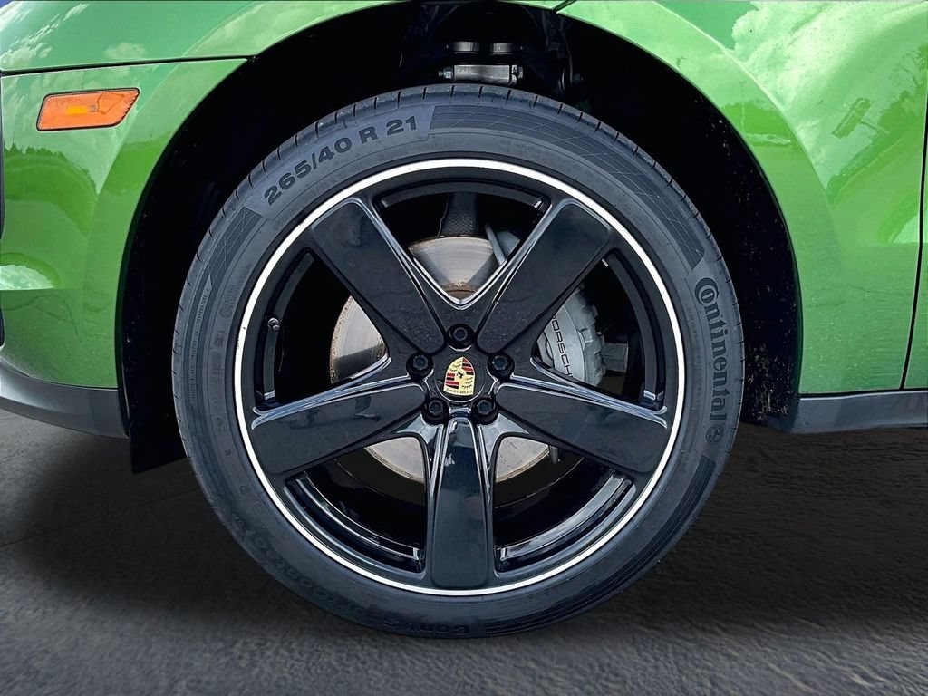 Certified 2020 Porsche Macan S AWD/4WD image 11