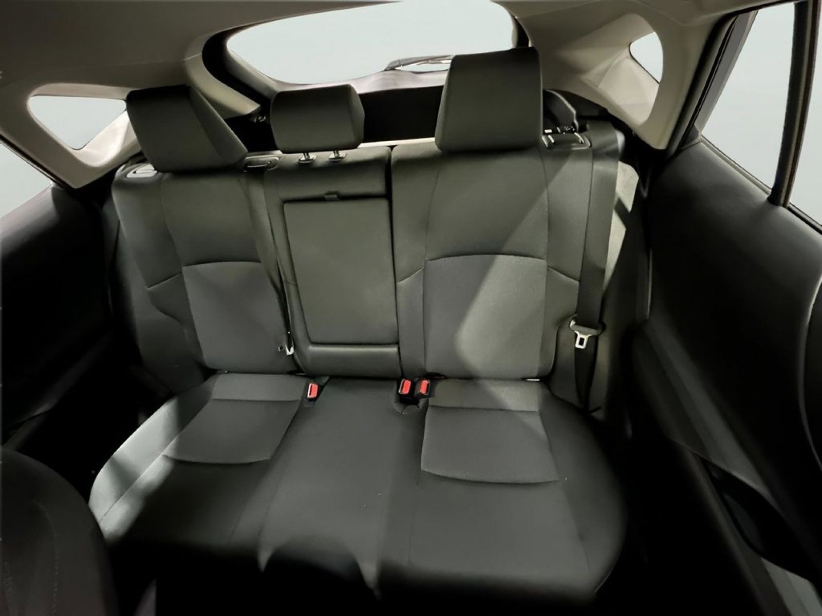Used 2021 Toyota Venza LE AWD/4WD image 20