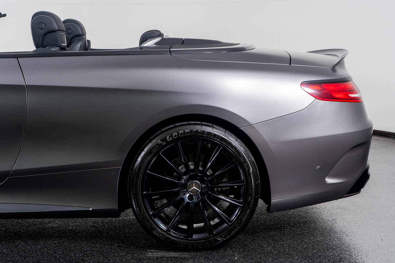 Used 2017 Mercedes-Benz S 550 Cabriolet image 17