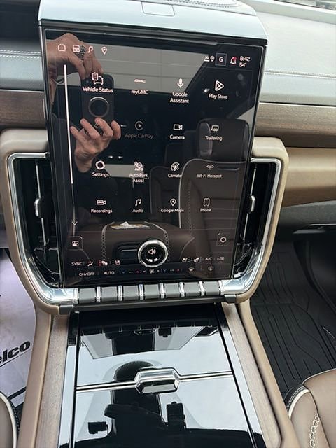 Used 2026 GMC Yukon XL Denali Ultimate image 10