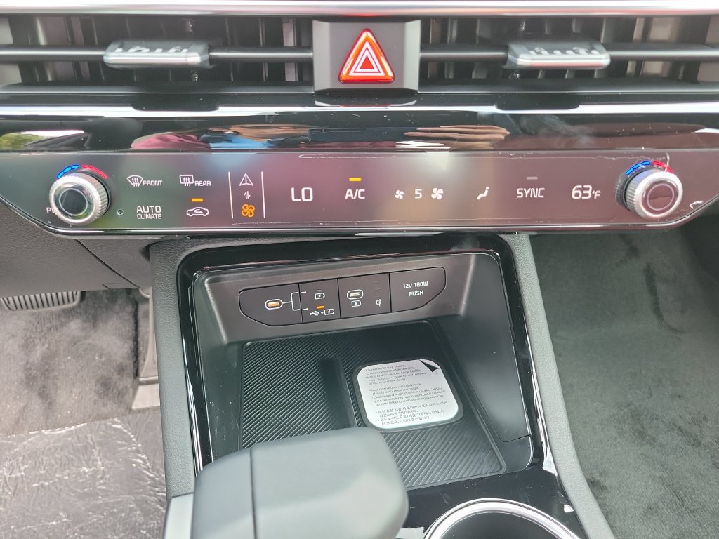 New 2027 Kia K5 GT-Line FWD image 19