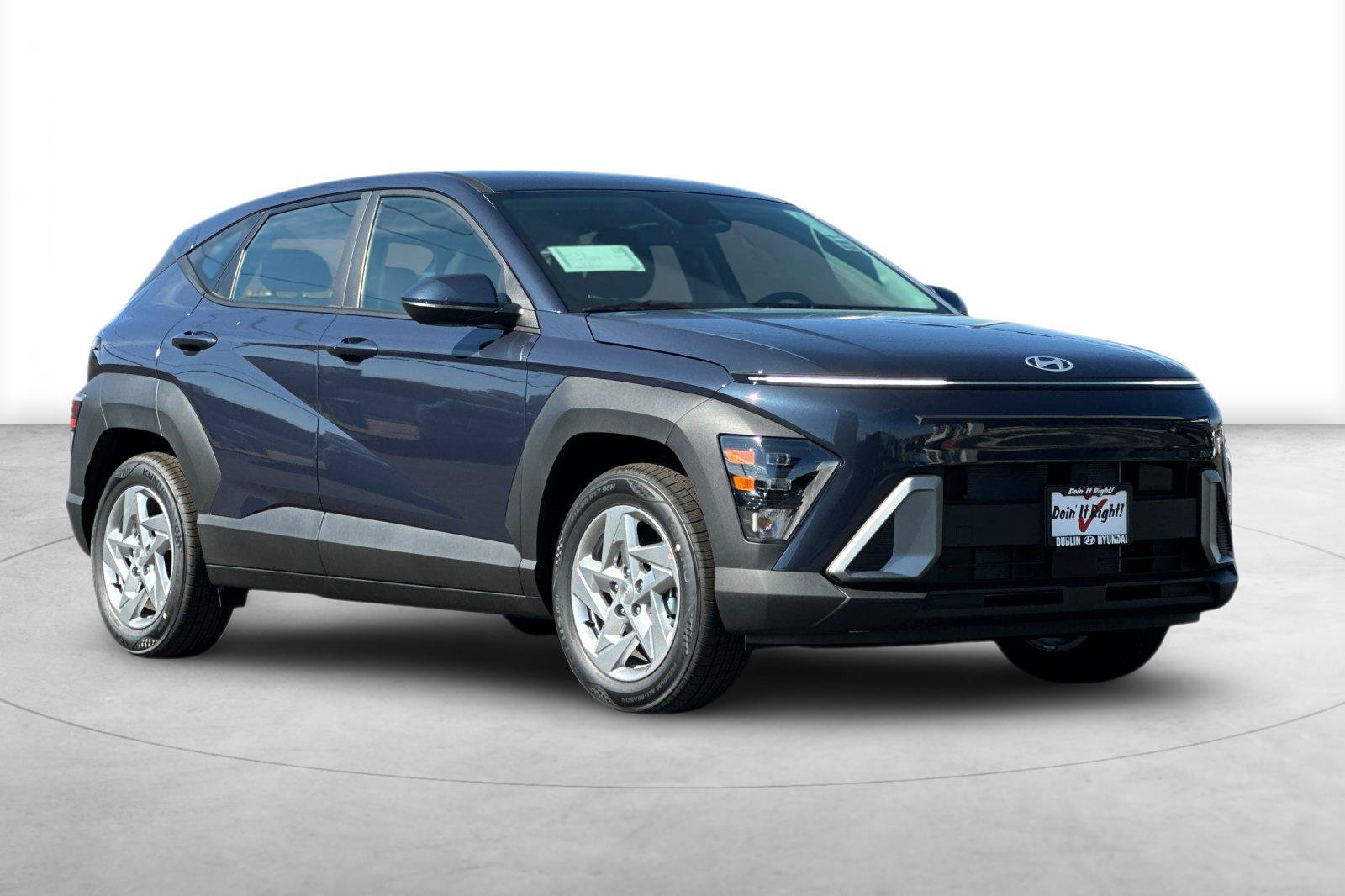 New 2027 Hyundai Kona SE FWD image 8