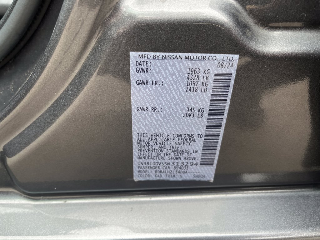 Used 2025 Nissan Altima 2.5 SV FWD image 30