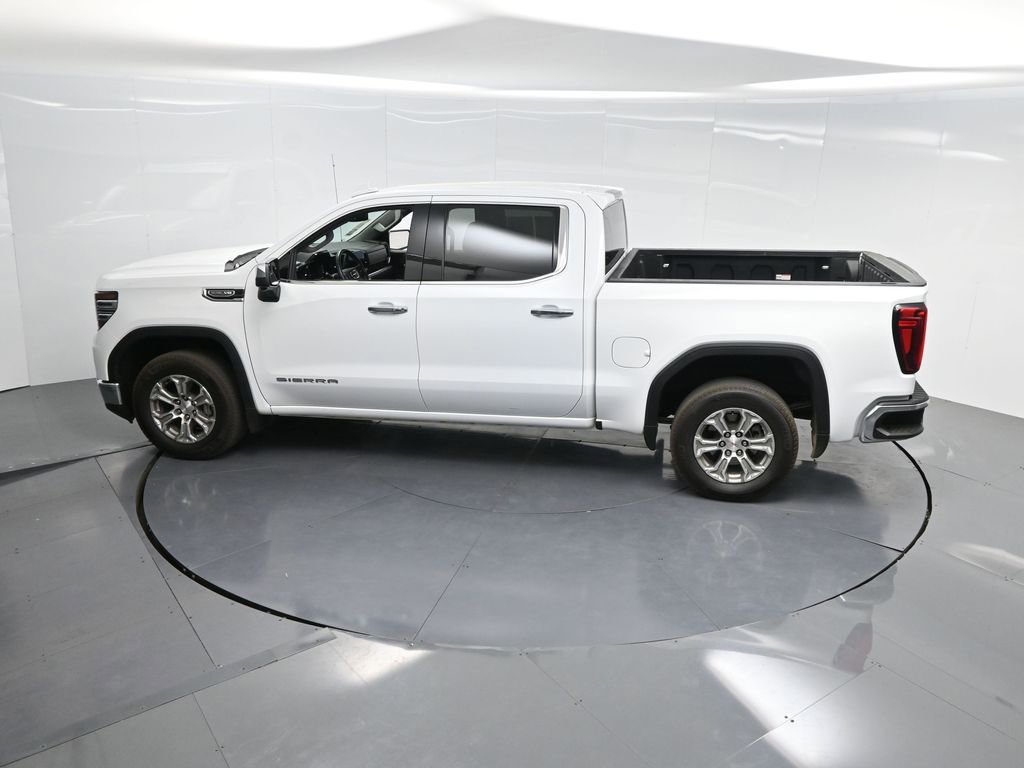 Used 2024 GMC Sierra 1500 SLT image 41