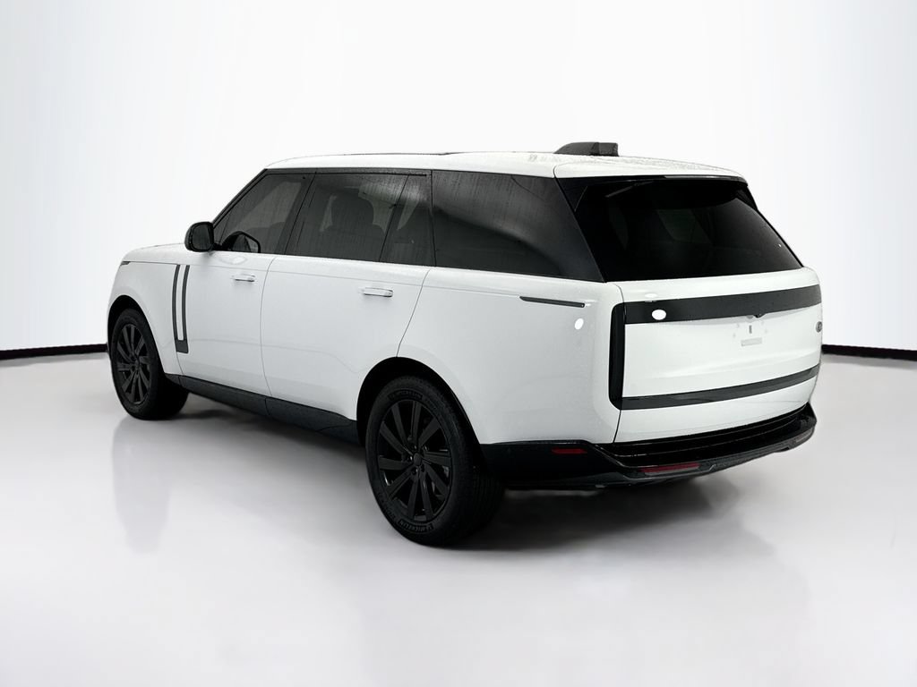 Used 2023 Land Rover Range Rover Long Wheelbase SE AWD/4WD image 7