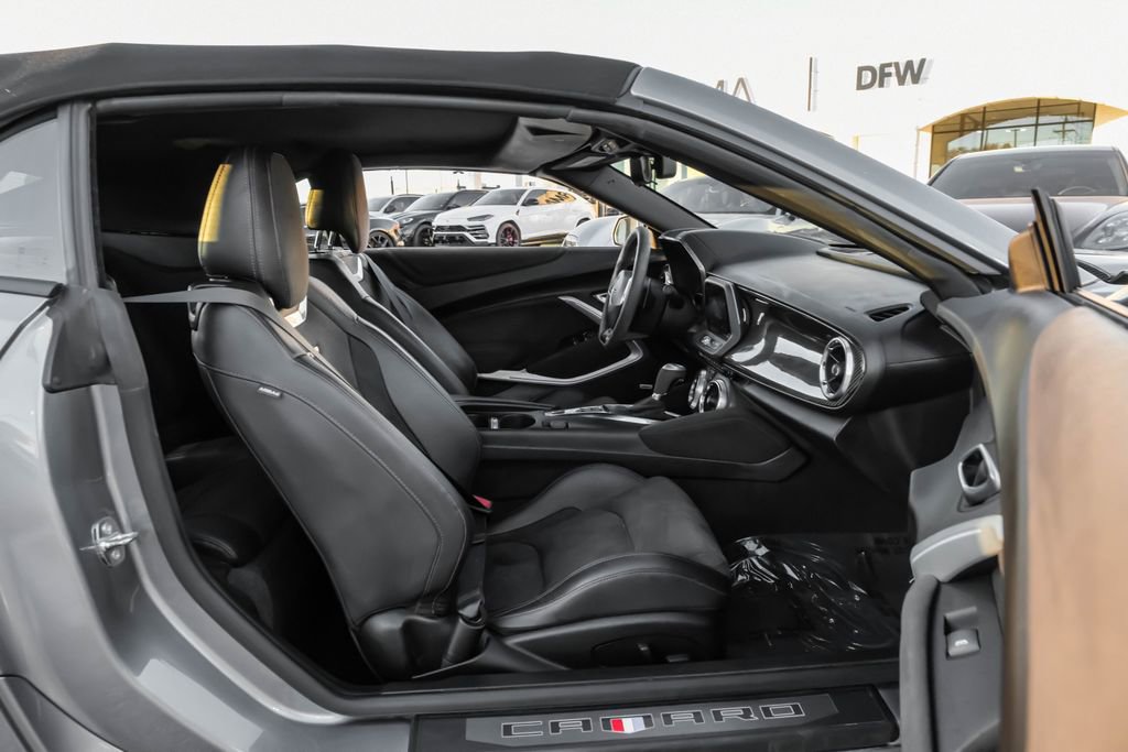 Used 2020 Chevrolet Camaro ZL1 image 37