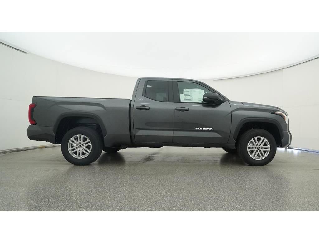 Used 2024 Toyota Tundra SR5 w/ SR5 Premium Package AWD/4WD image 28