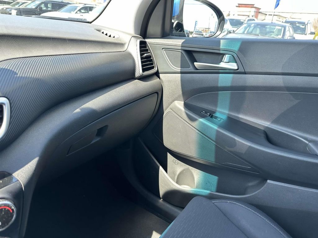 Used 2019 Hyundai Tucson Value AWD/4WD image 31
