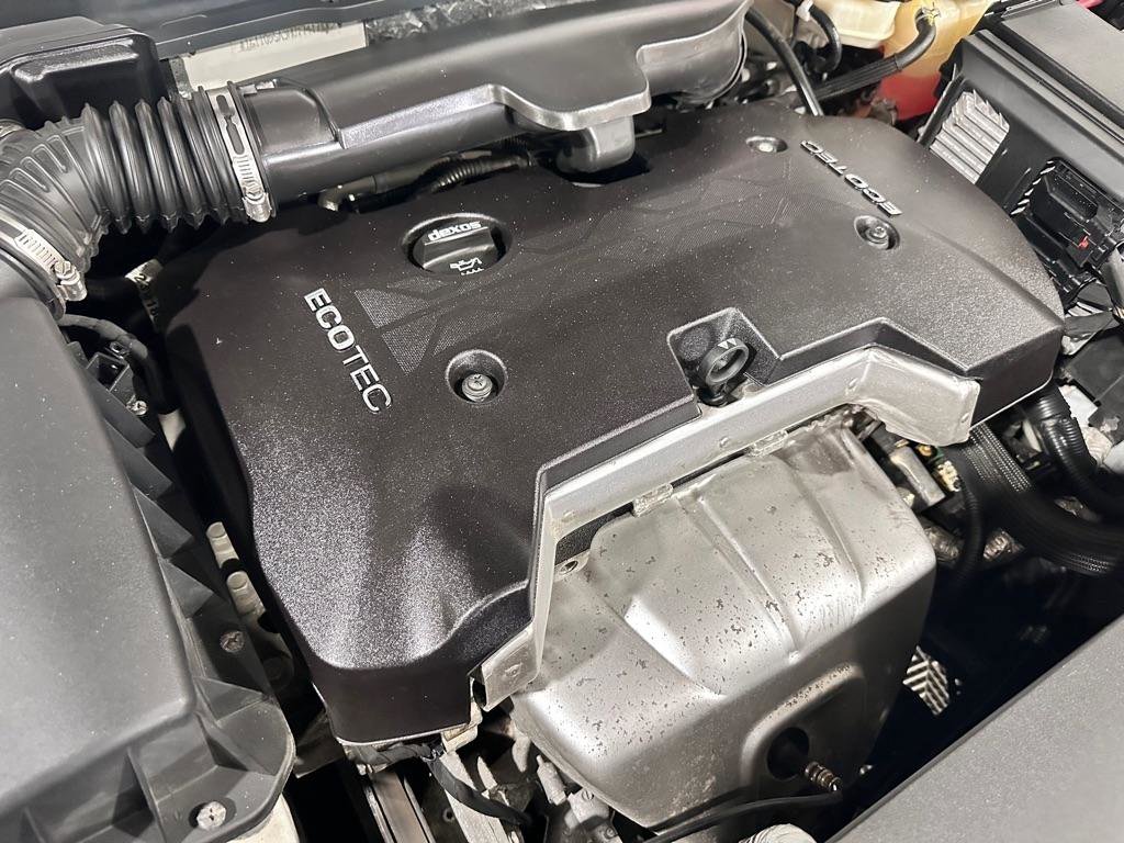 Used 2017 Chevrolet Impala LT FWD image 34