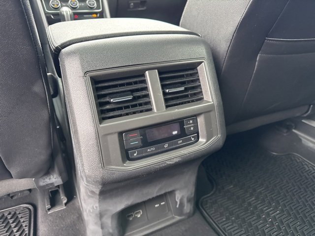 Used 2021 Volkswagen Atlas SEL Premium R-Line image 23