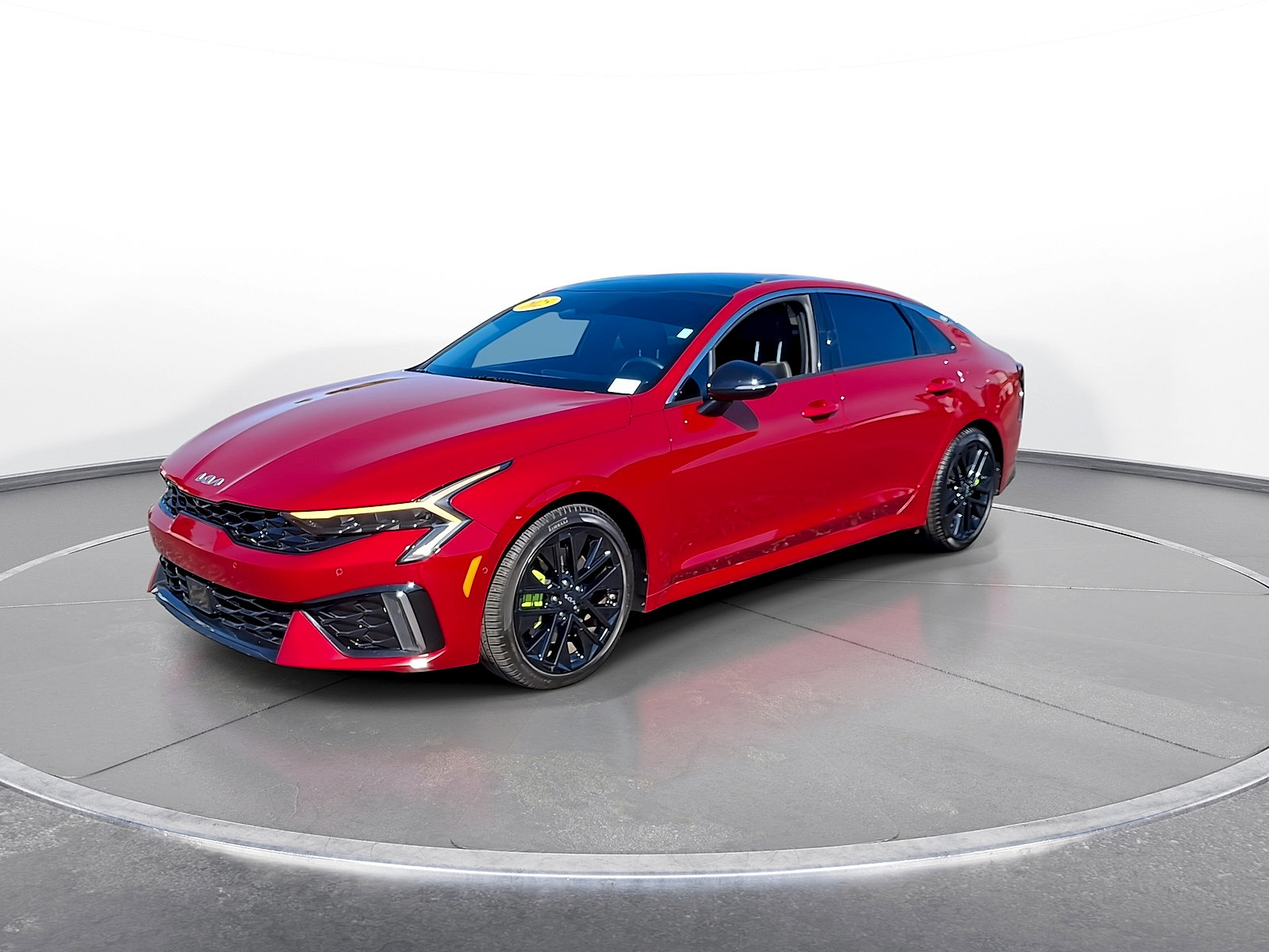 Used 2025 Kia K5 GT w/ GT1 Package FWD image 4