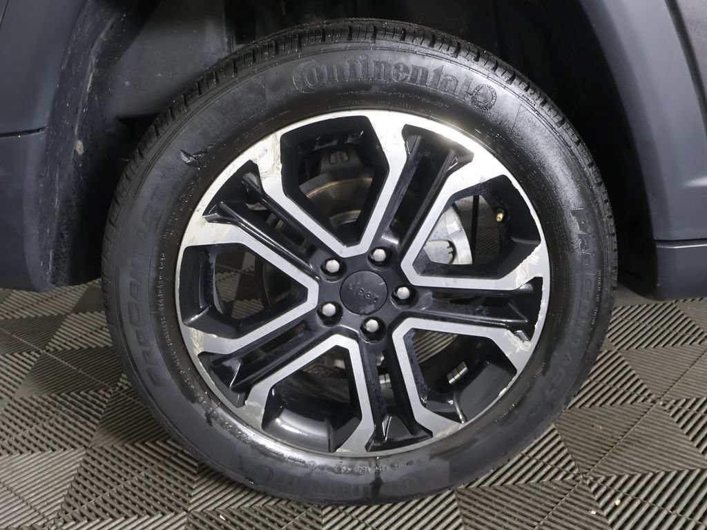 Used 2022 Jeep Compass Limited AWD/4WD image 18