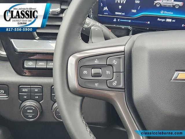 Used 2025 Chevrolet Silverado 1500 High Country AWD/4WD image 26