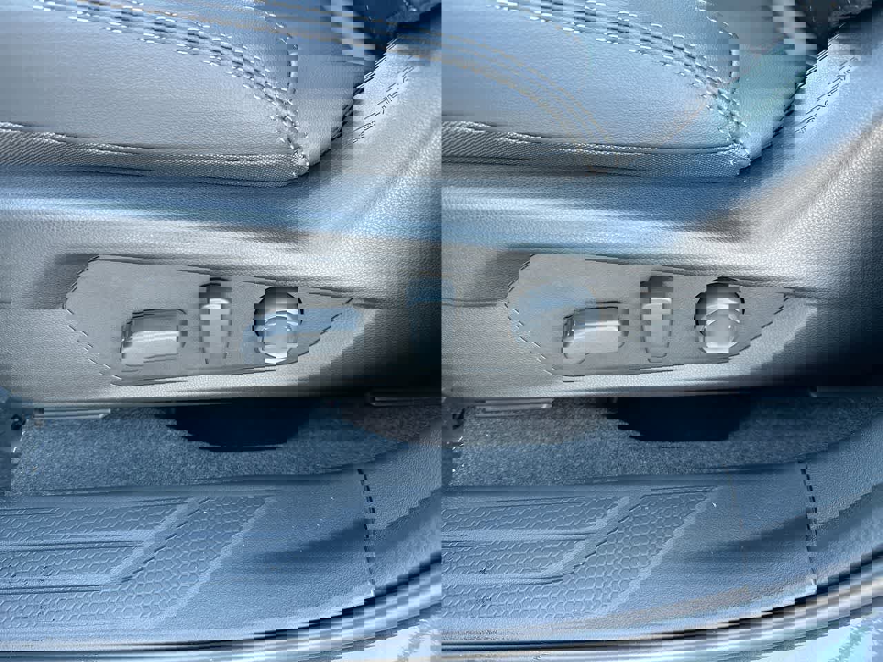 New 2026 Subaru Outback Limited image 22