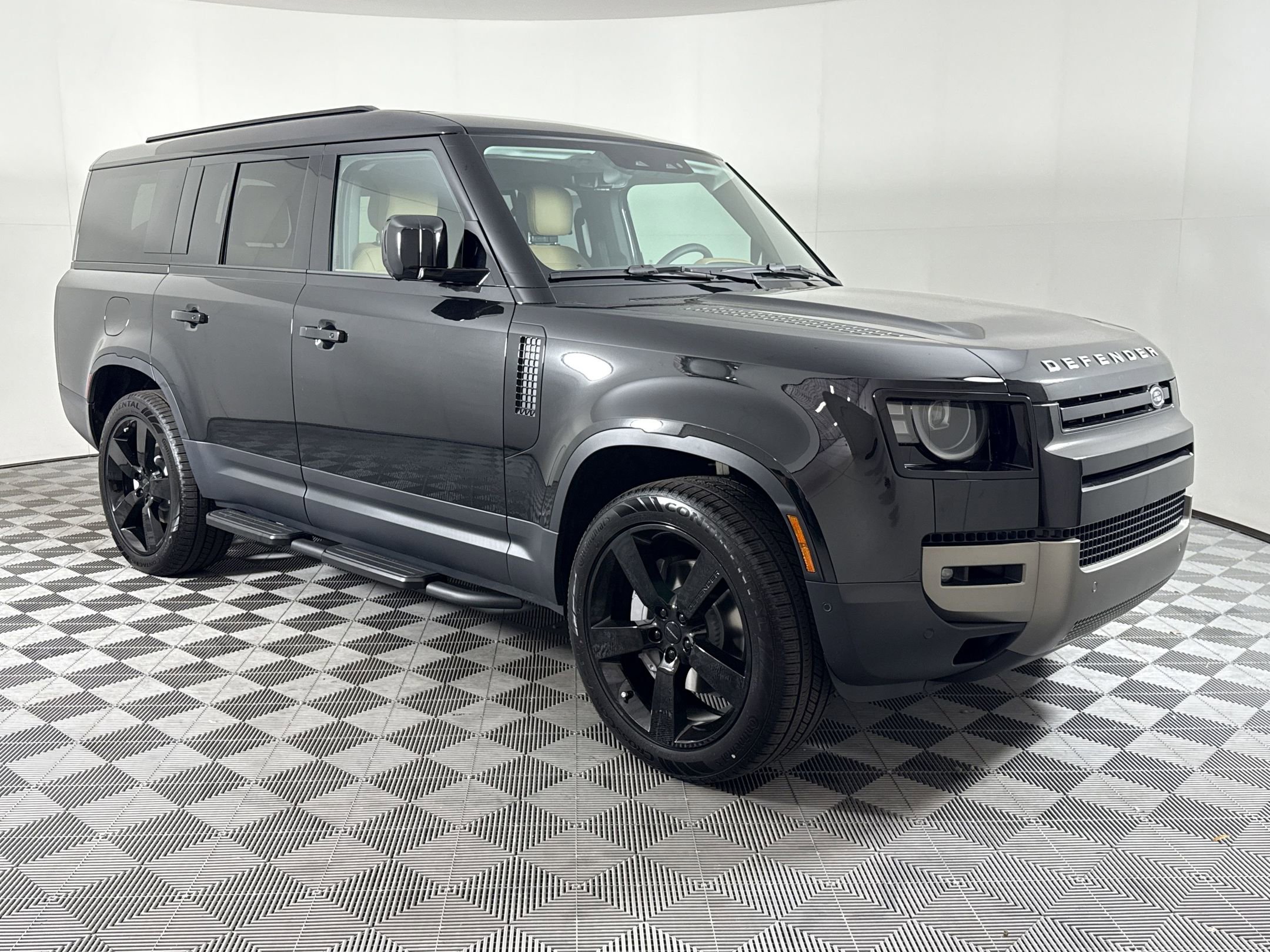 New 2026 Land Rover Defender 130 S AWD/4WD image 7