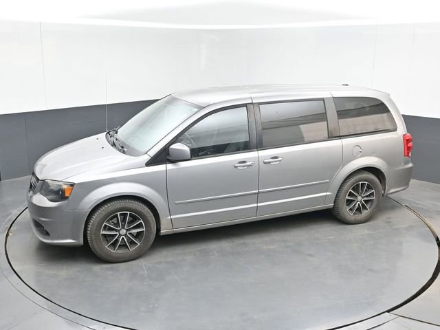 Used 2016 Dodge Grand Caravan SXT FWD image 22