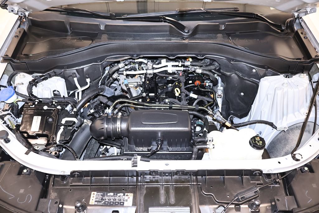 Certified 2023 Ford Explorer XLT w/ Equipment Group 202A image 44