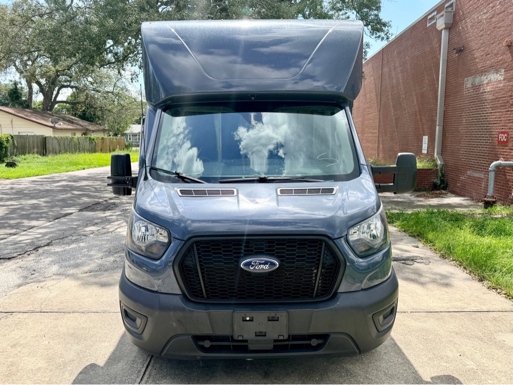 Used 2021 Ford Transit 350 DRW RWD image 2