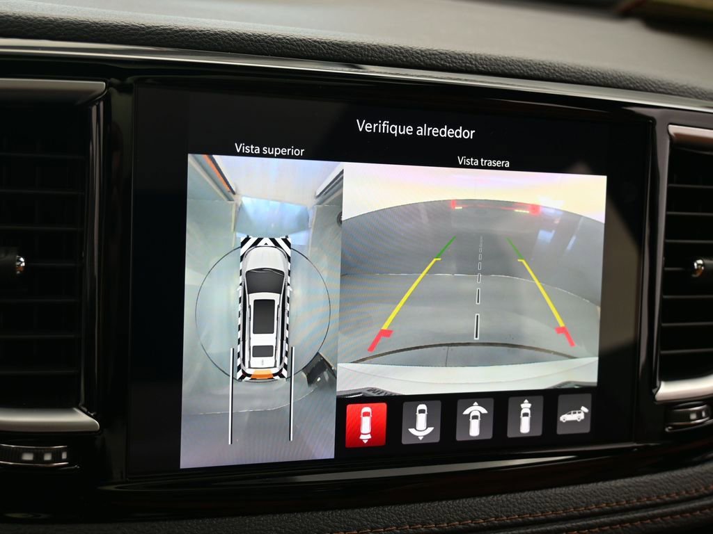 Used 2024 Chrysler Pacifica Pinnacle image 23