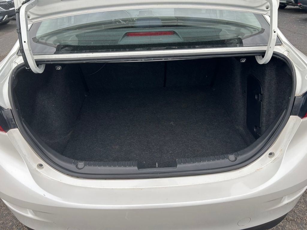 Used 2014 MAZDA MAZDA3 i Sport FWD image 23