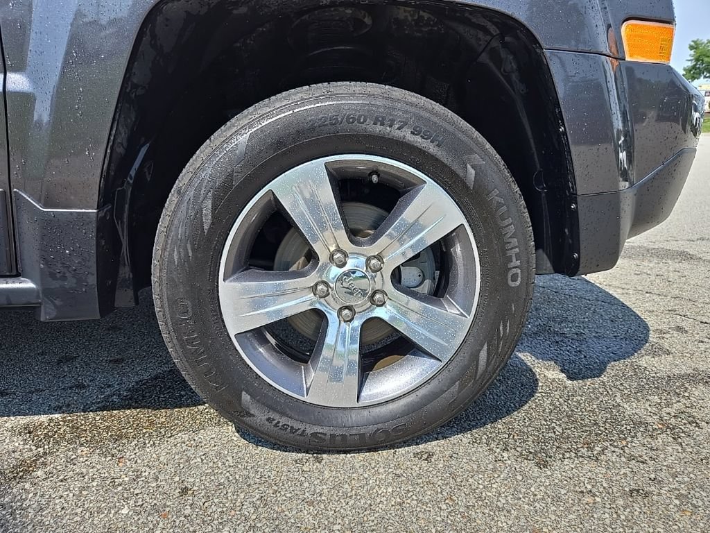 Used 2017 Jeep Patriot High Altitude AWD/4WD image 14