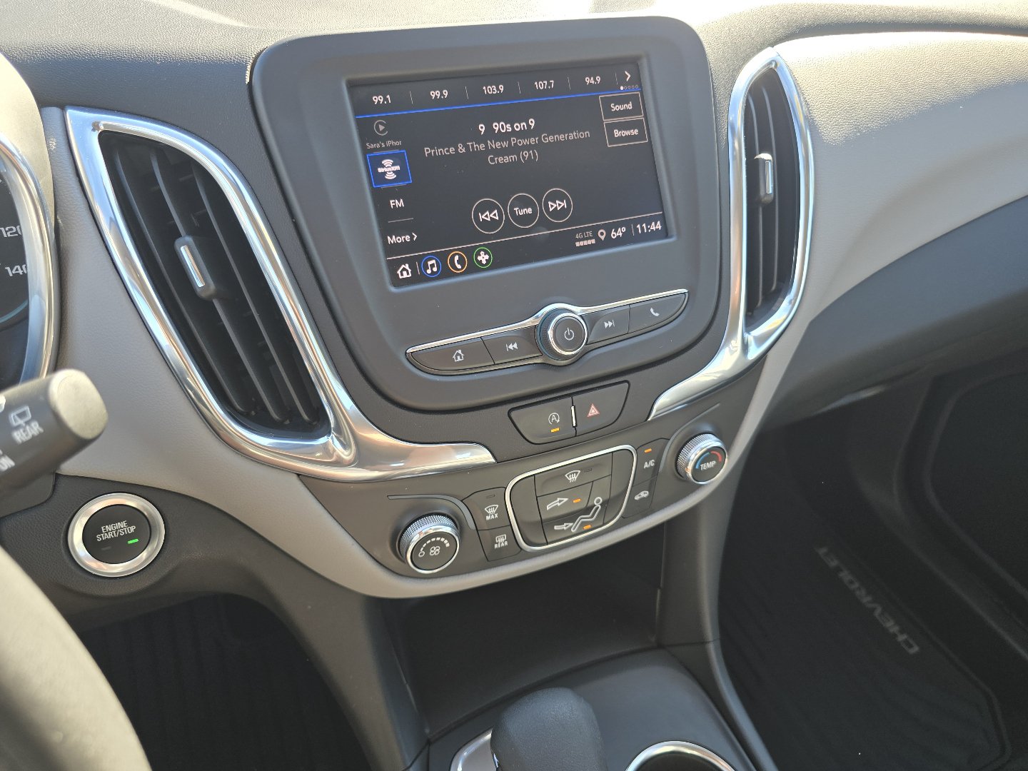 Certified 2024 Chevrolet Equinox LS FWD image 30