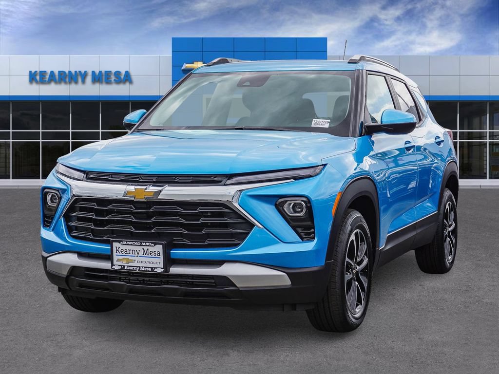 New 2026 Chevrolet TrailBlazer LT w/ LT Cold Weather Package FWD image 3