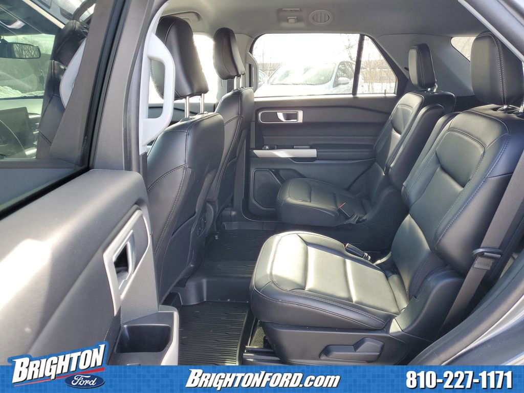 Used 2023 Ford Explorer XLT w/ Equipment Group 202A image 12