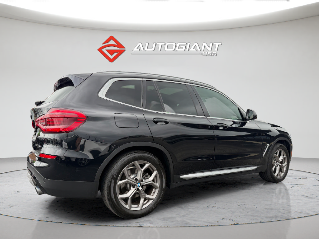 Used 2021 BMW X3 xDrive30e w/ Executive Package AWD/4WD image 7