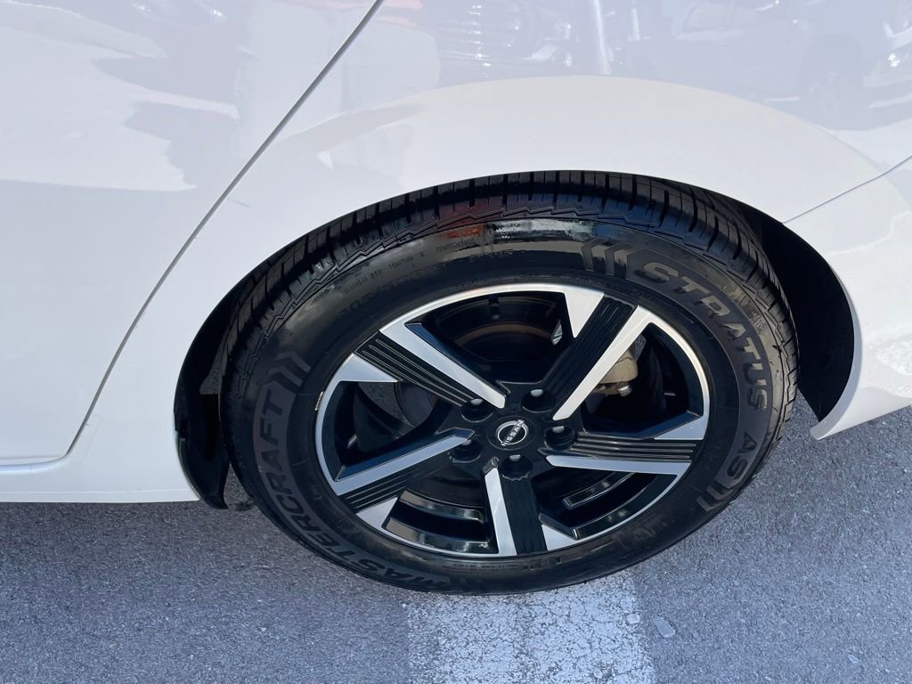 Used 2024 Nissan Sentra SV image 32